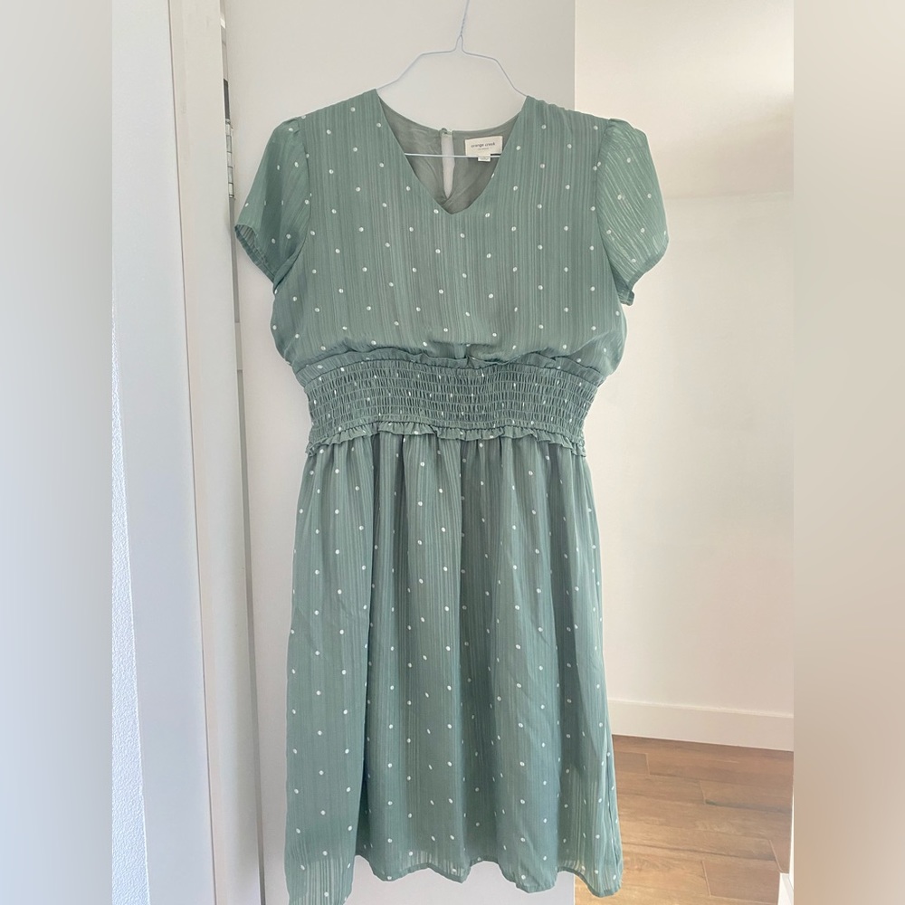 Sea foam green dress perfect for the spring